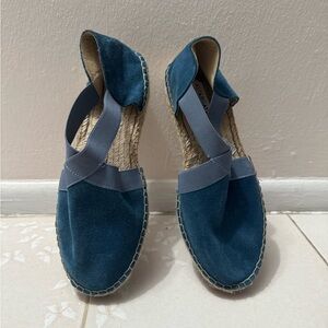 Handmade in Spain Stylish Blue Espadrille Sandals NWOT